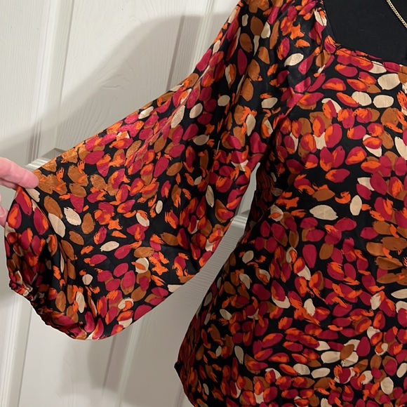 NWT Liverpool Jeans Autumn Petals 3/4 Puff Sleeve Square Neck Blouse Size PS - Picture 10 of 13